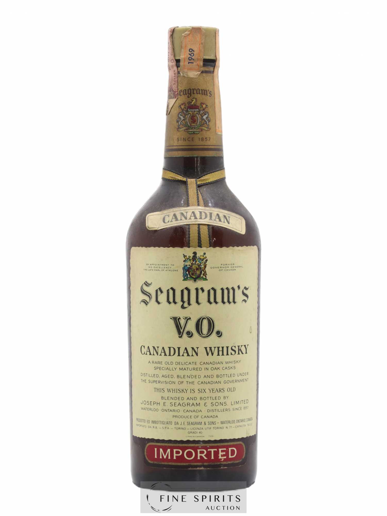 Seagram's 6 years Of. V.O. Canadian Oak Casks Imported