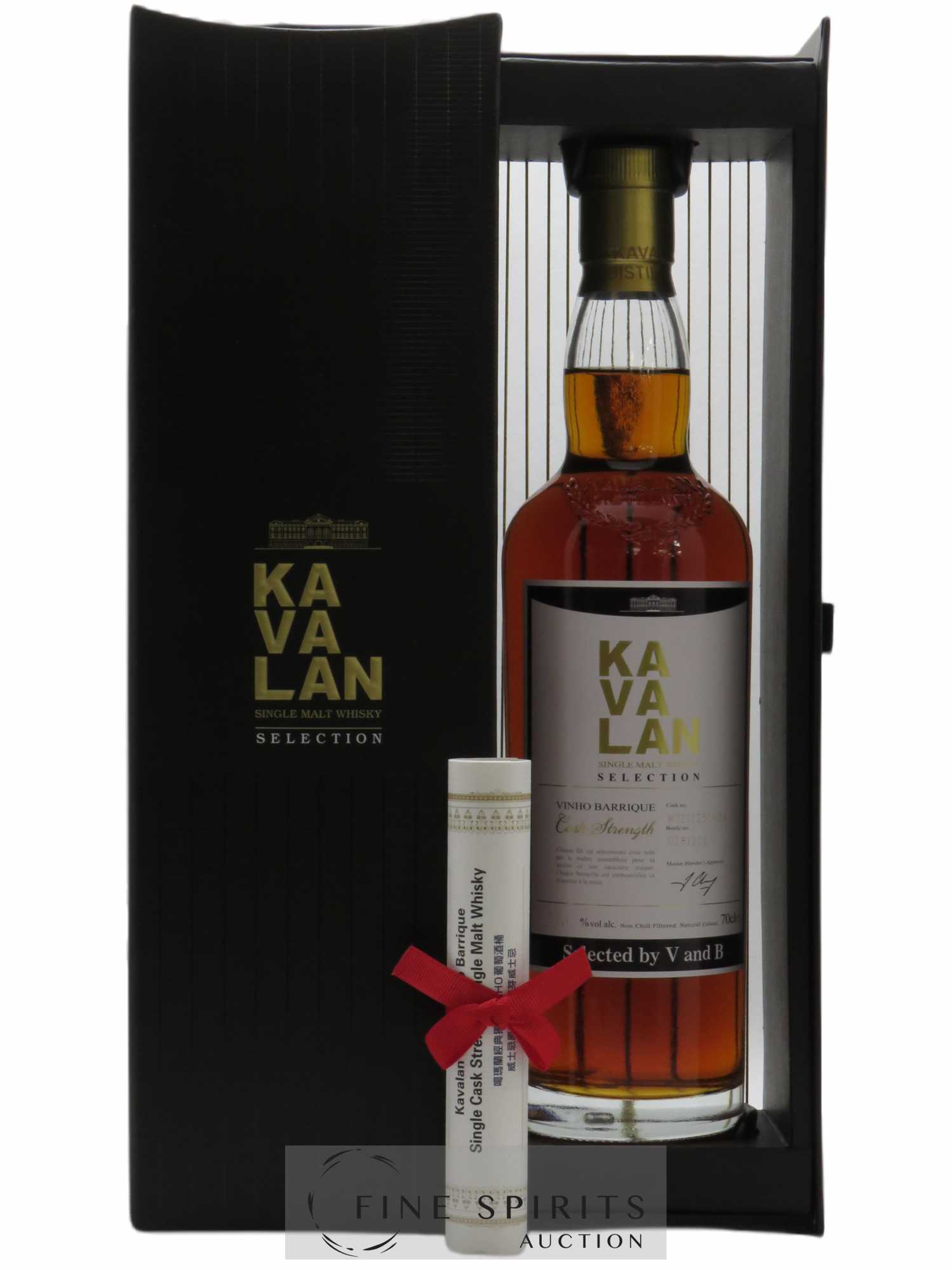 Kavalan Of. Vinho Barrique Cask n°W121225060A - One of 202 - bottled 2017 V and B Cask Strength