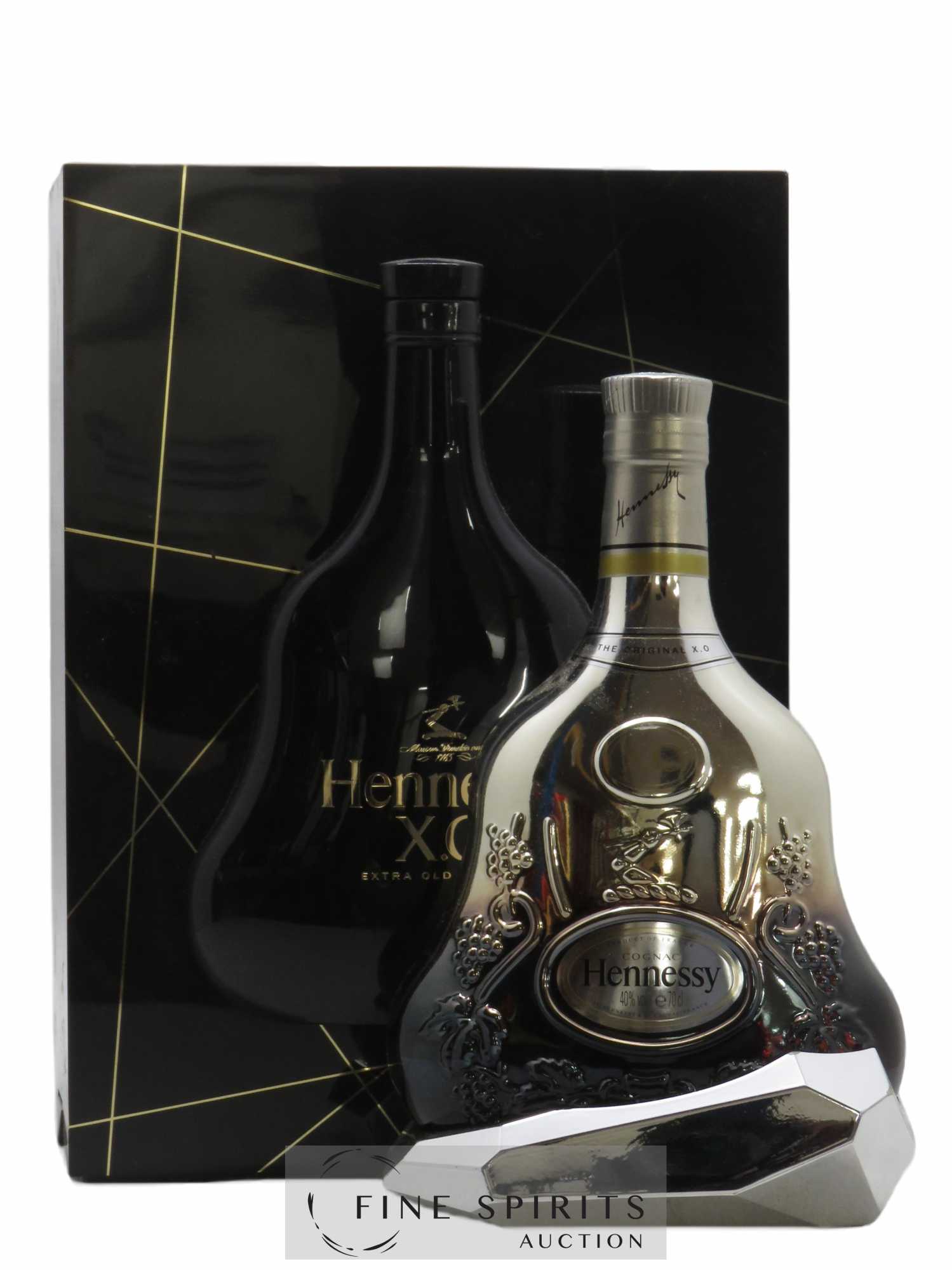 Hennessy Of. X.O Exclusive Collection Arik Levy