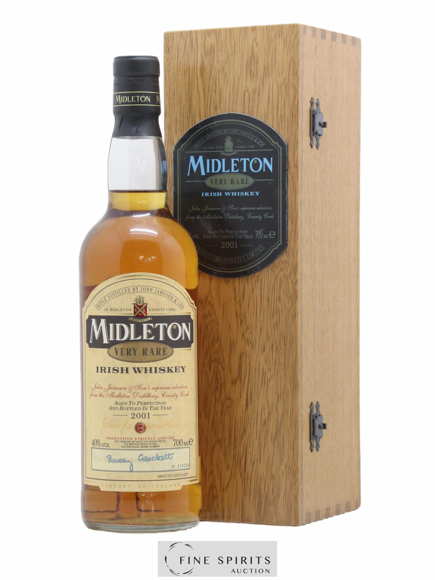 Midleton Of. Very Rare bottled 2001 Strictly Limited