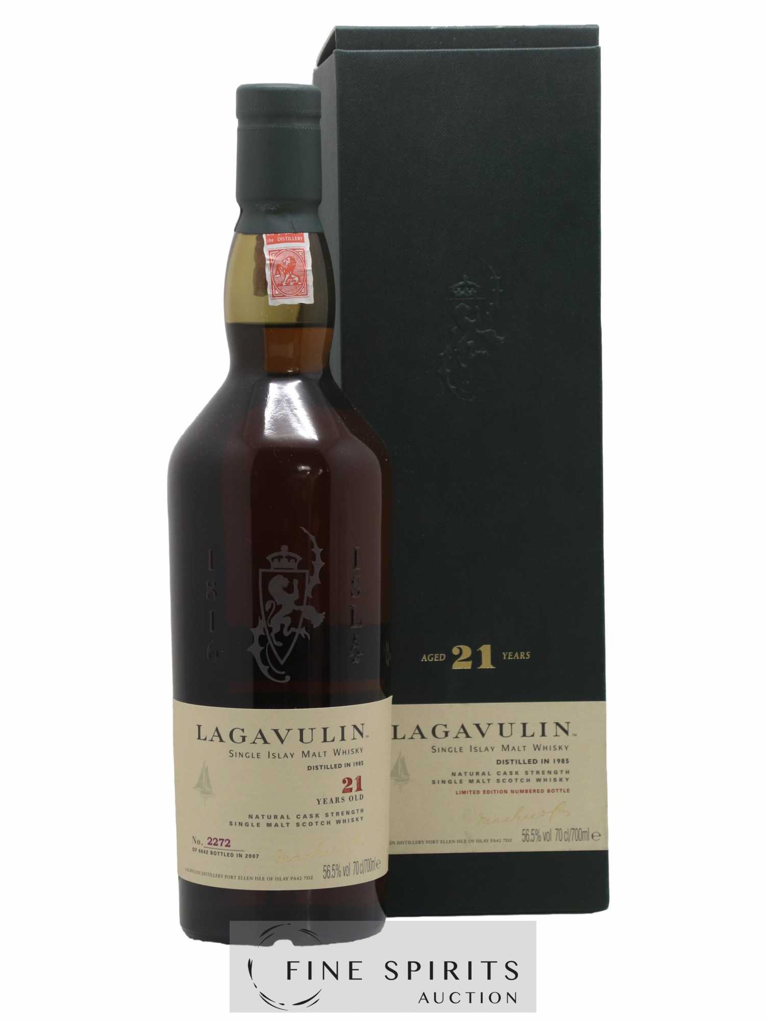 Lagavulin 21 years 1985 Of. Natural Cask Strength One of 6642 - bottled 2007