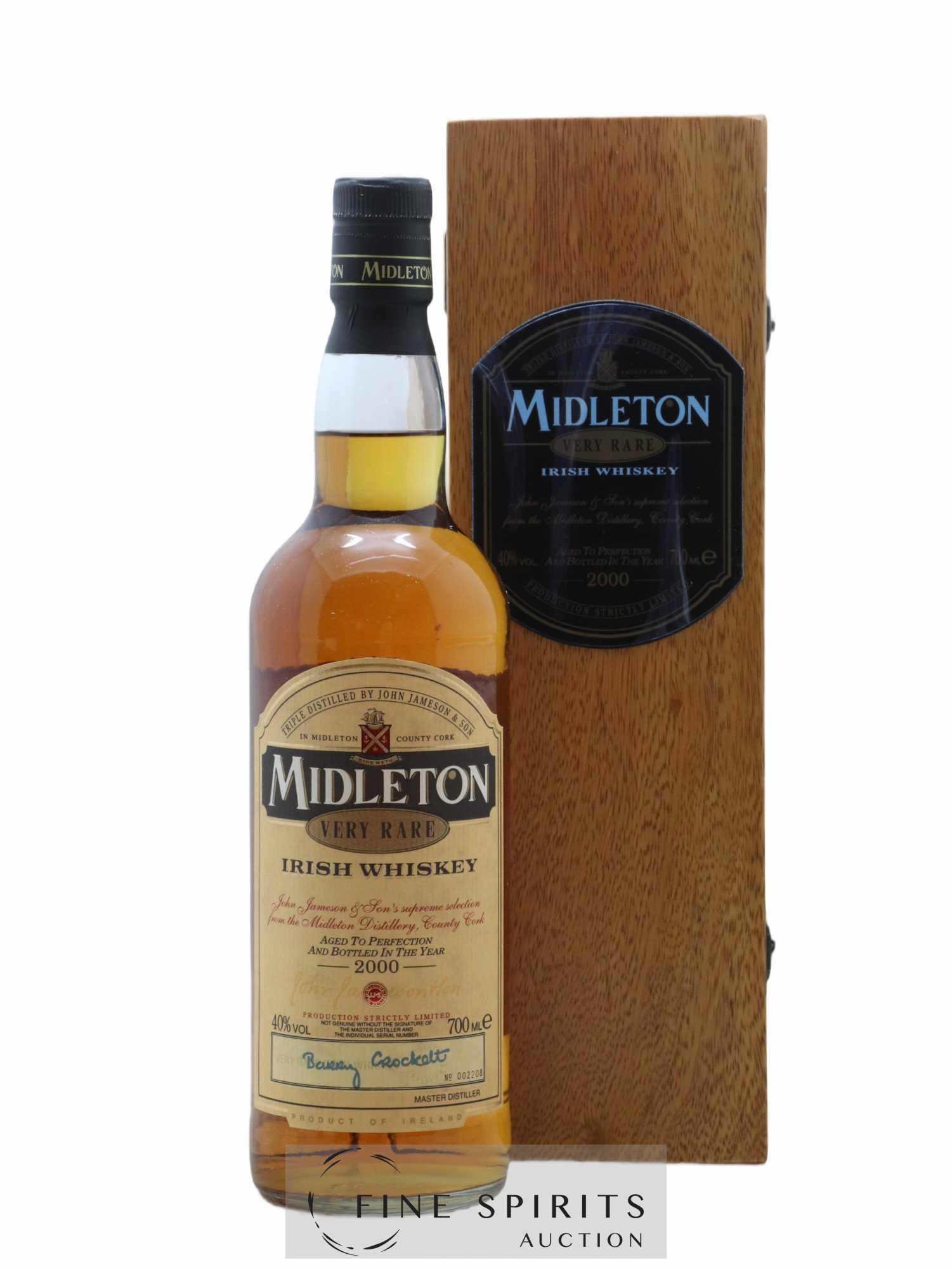 Midleton Of. Very Rare bottled 2000 Strictly Limited