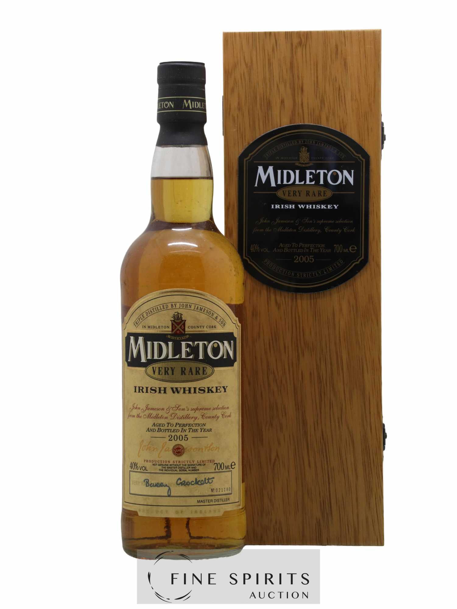 Midleton Of. Very Rare bottled 2005 Strictly Limited