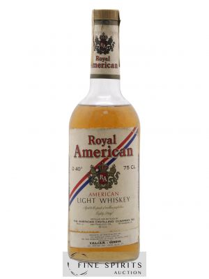 Whisky ROYAL AMERICAN 4 years American Light Whiskey ---- - Lot de 1 Bouteille