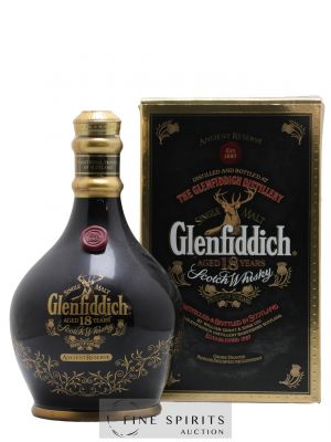 Glenfiddich 18 years Of. Ancient Reserve Black Decanter   - Lot of 1 Bottle