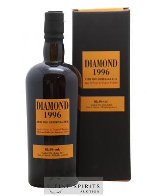 Diamond 16 years 1996 Velier SSN Casks n°8404-8405-8407 - One of 828 - bottled 2012   - Lot de 1 Bouteille