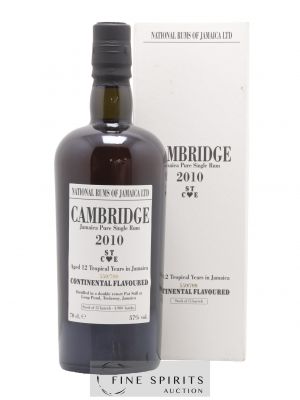 Cambridge 12 years 2010 Of. Mark ST C E - One of 4900 - bottled 2022 LM&V National Rums of Jamaica   - Lot de 1 Bouteille