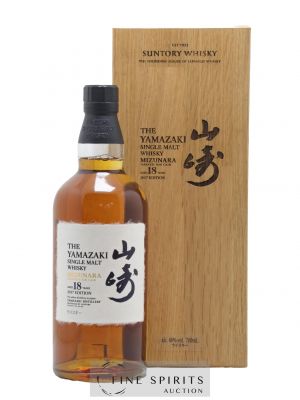 Yamazaki 18 years Of. Mizunara Japanese Oak Cask 2017 Edition Suntory   - Lot of 1 Bottle