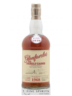 Glenfarclas 1968 Of. The Family Casks Cask n°699 - bottled 2009 Special Release   - Lot de 1 Bouteille