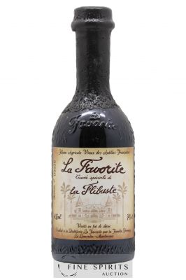 Rum 1992 Of. La Flibuste   - Lot of 1 Bottle