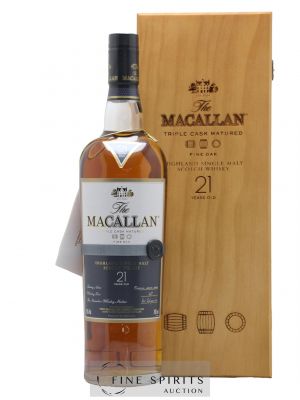 Macallan (The) 21 years Of. Fine Oak Triple Cask Matured   - Lot of 1 Bottle