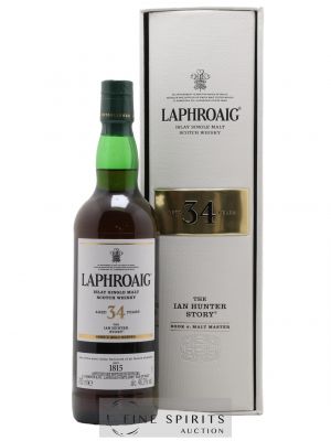 Laphroaig 34 years Of. Book 4 Malt Master The Ian Hunter Story ---- - Lot de 1 Bottle