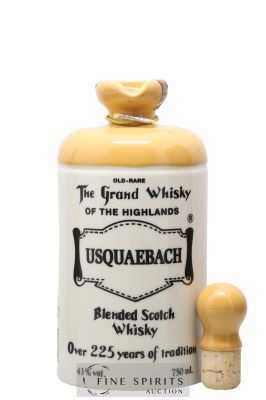 Usquaebach Of. Ceramic Decanter The Grand Whisky (75cl.) ---- - Lot de 1 Bottle