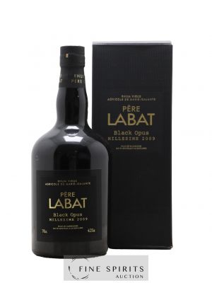 Père Labat 11 years 2009 Of. Black Opus One of 3 024 bottles ---- - Lot de 1 Bouteille