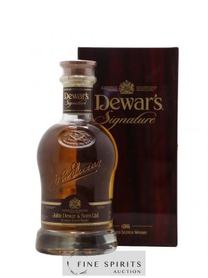 Dewar's Of. Signature   - Lot de 1 Bouteille