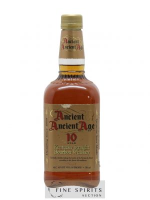 Ancient Age 10 years Of. Distilling Co Frankcfort Kentucky ---- - Lot de 1 Bottle