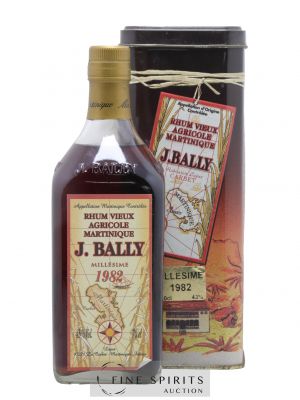 J. Bally 1982 Of. Plantations Lajus du Carbet (70cl.)   - Lot de 1 Bouteille