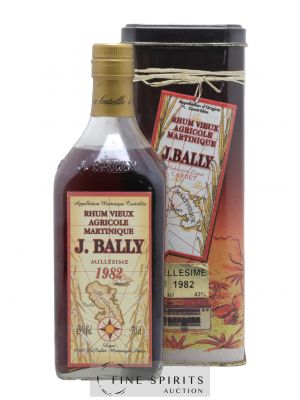 J. Bally 1982 Of. Plantations Lajus du Carbet (70cl.)   - Lot de 1 Bouteille