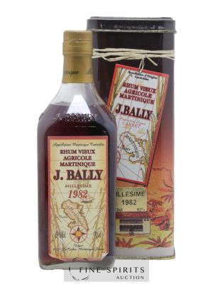 J. Bally 1982 Of. Plantations Lajus du Carbet (70cl.)   - Lot de 1 Bouteille